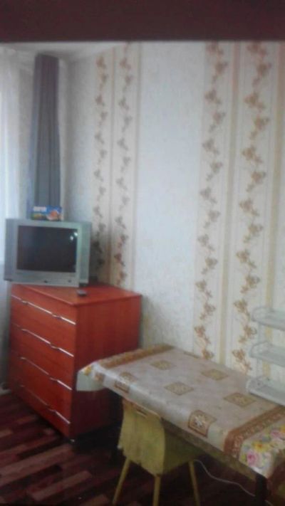 Лот: 10817497. Фото: 1. сдам аккуратную гостинку на Королева. Квартиры, студии