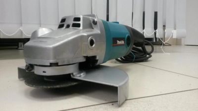 Лот: 7838804. Фото: 1. Makita 9069. Электроинструмент