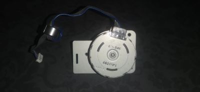 Лот: 21241485. Фото: 1. Шаговый двигатель Epson OKI EM-546. Электродвигатели, микромоторы