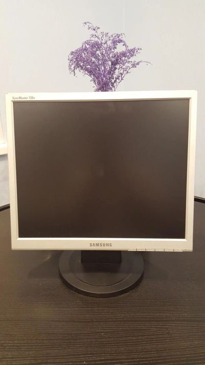 Лот: 10382920. Фото: 1. Монитор Samsung SynkMaster. ЖК-мониторы