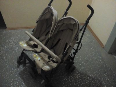 Лот: 6095734. Фото: 1. Коляска для двойни baby care. Коляски