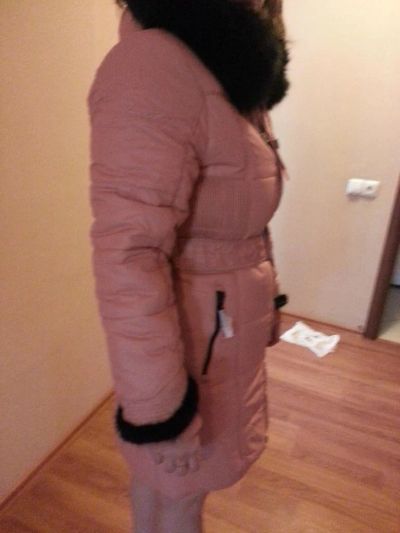 Лот: 10789097. Фото: 1. новая куртка 48-50 женская.с капюшоном. Верхняя одежда