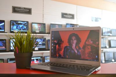Лот: 15281333. Фото: 1. Samsung NP535UC3C (14"/AMD A6-4455M... Ноутбуки