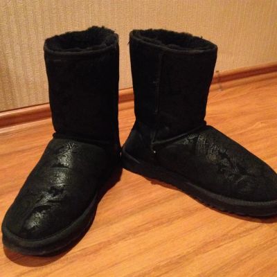 Лот: 3754165. Фото: 1. Угги с узором. Угги, унты, валенки