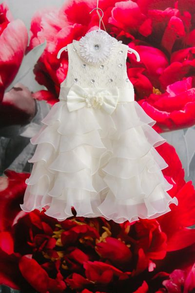 Лот: 18929624. Фото: 1. Платье детское белое на 4-5лет. Платья, сарафаны