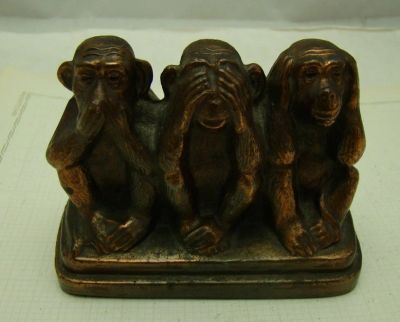 Лот: 11190664. Фото: 1. Фигурка литая Три обезьяны (Q285... Игрушки