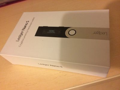 Лот: 11627777. Фото: 1. Криптокошелек ledger nano S. Клавиатуры и мыши