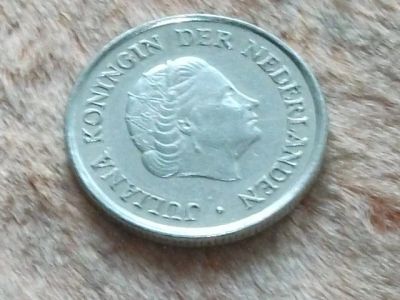 Лот: 10832245. Фото: 1. Монета 25 цент Нидерланды 1979... Европа