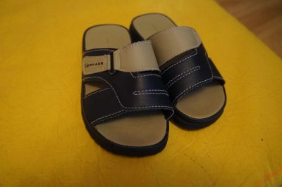 Лот: 5020702. Фото: 1. детские шлепки производство Тайланд. Домашняя обувь