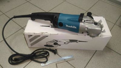 Лот: 11683288. Фото: 1. Новая болгарка ушм makita GA9020. Электроинструмент