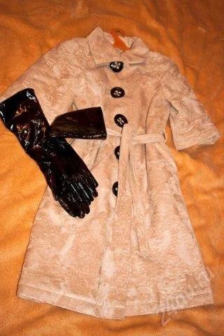 Лот: 1182080. Фото: 1. Пальто осеннее р-р 42-44. Верхняя одежда