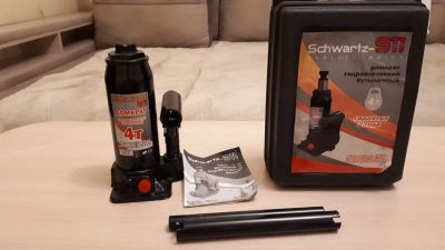 Лот: 16941008. Фото: 1. Schwartz-911 бутылочный, 4т. Домкраты