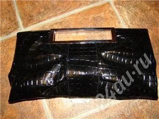 Лот: 376464. Фото: 1. Вечерняя лаковая сумочка Pur Pur. Сумки