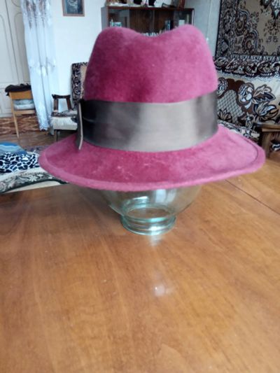 Лот: 18371120. Фото: 1. шляпа фетровая женская. Головные уборы