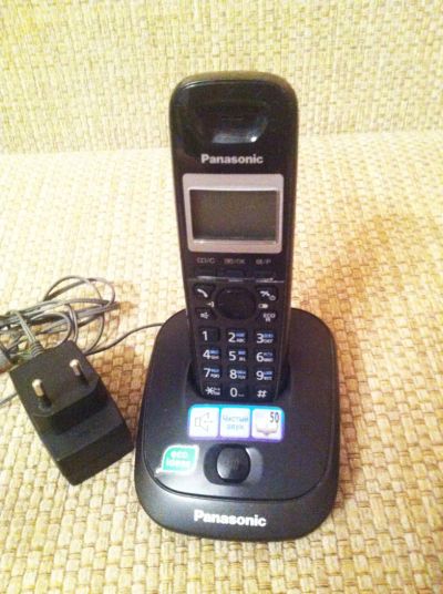Лот: 6603163. Фото: 1. Телефон Panasonic c дистанционной... DECT и радиотелефоны
