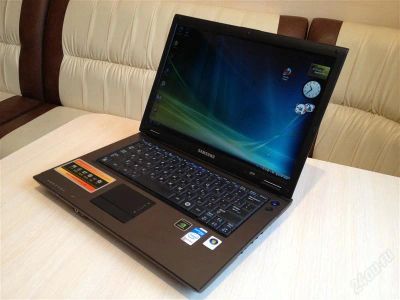Лот: 2296742. Фото: 1. Ноутбук 13,3" Samsung Q70. Ноутбуки