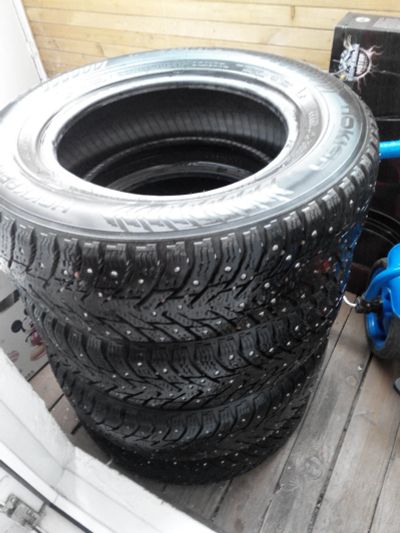 Лот: 15398037. Фото: 1. Шины 175/70 R13 82T Nokian Hakkapeliitta... Шины