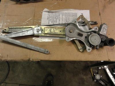 Лот: 3786436. Фото: 1. Стеклоподъёмник Toyota Spacio... Электрооборудование