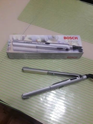 Лот: 15157187. Фото: 1. Выпрямитель для волос Bosch PHS... Укладка и стрижка волос, бритьё, эпиляция