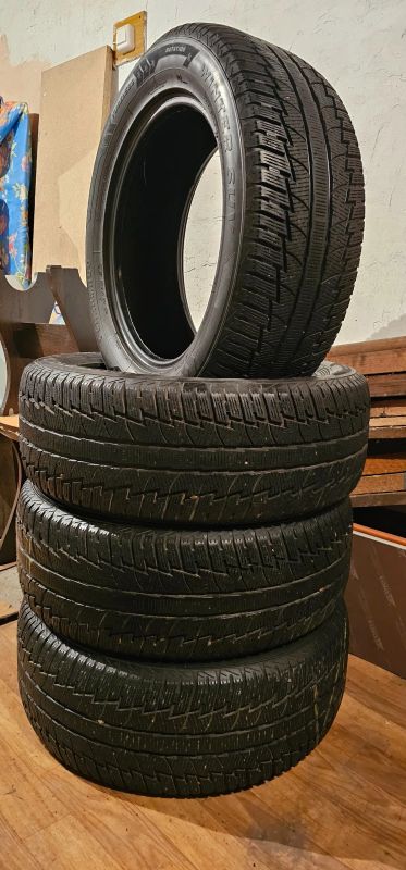Лот: 24337653. Фото: 1. Charmhoo Winter SUV 225/55 R17. Шины