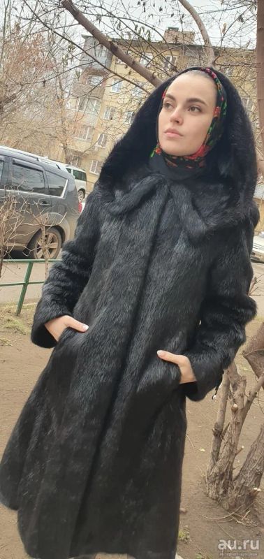 Лот: 16789783. Фото: 1. Шуба. Верхняя одежда