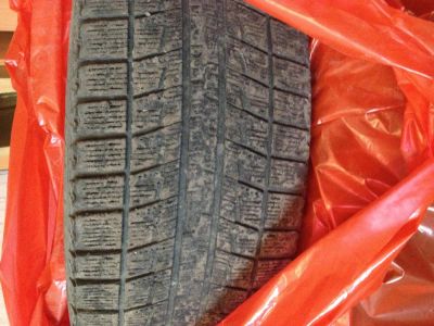 Лот: 4708887. Фото: 1. bridgestone blizzak revo2. Шины