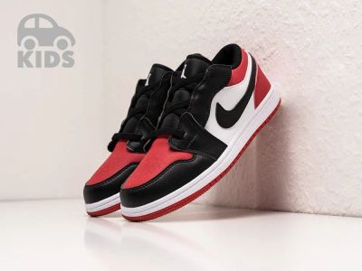Лот: 24976553. Фото: 1. Кроссовки Nike Air Jordan 1 Low. Кеды, кроссовки
