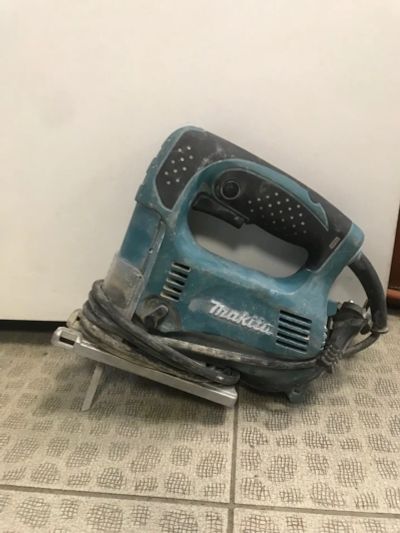 Лот: 18169906. Фото: 1. Электролобзик Makita 4329 450... Электроинструмент