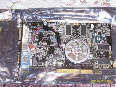 Лот: 432001. Фото: 1. AGP Radeon 9600. Видеокарты