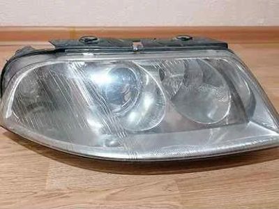 Лот: 18211727. Фото: 1. фара правая Passat B5+ 2000-2005. Оптика и освещение