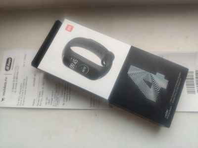 Лот: 16099762. Фото: 1. Xiaomi Mi Band 4 Новый Запакованный... Смарт-часы, фитнес-браслеты, аксессуары