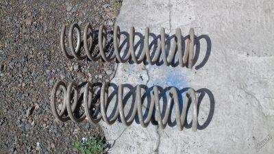 Лот: 5793354. Фото: 1. Пружины ВАЗ 2106. Ходовая, подвеска, рулевое управление