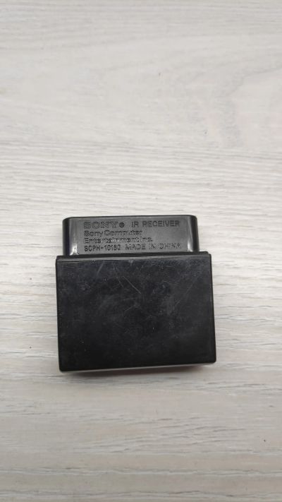 Лот: 19621946. Фото: 1. ИК-адаптер для PlayStation 2... Аксессуары для игровых приставок, консолей, геймпады