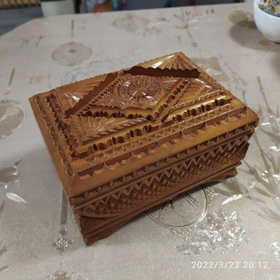 Лот: 18813366. Фото: 1. Шкатулка деревянная. Шкатулки