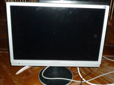 Лот: 21006653. Фото: 1. ЖК монитор 21" Samsung syncmaster... ЖК-мониторы