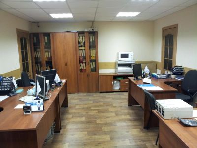 Лот: 3335575. Фото: 1. Сдам офис, ул. Молокова, взлетка. Коммерческая недвижимость