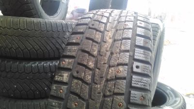 Лот: 6310372. Фото: 1. 195/65-R15 Dunlop Winter Ice 2шт... Шины