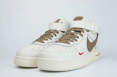 Лот: 16952588. Фото: 1. Кроссовки Nike Air Force 1 Mid... Кеды, кроссовки, слипоны