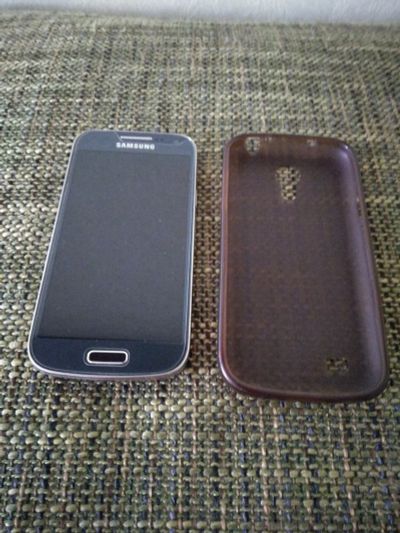 Лот: 12206325. Фото: 1. Samsung galaxy s4 mini. Смартфоны