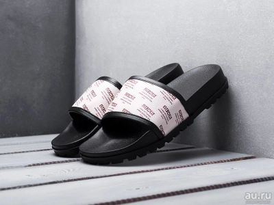 Лот: 13761915. Фото: 1. Сланцы Gucci Артикул: 13229. Шлепанцы, сланцы