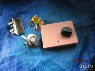 Лот: 9354953. Фото: 1. Замок накладной дисковый из СССР... Замки