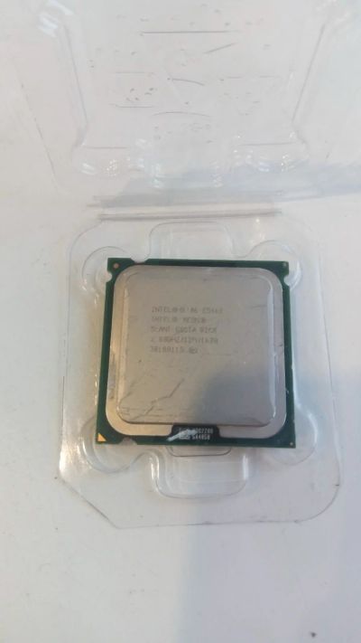 Лот: 17110381. Фото: 1. Процессор Intel XEON E5462. Процессоры