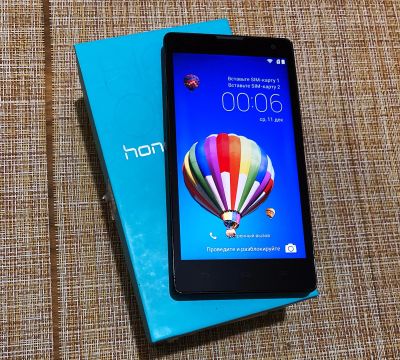 Лот: 15172043. Фото: 1. Смартфон Huawei Honor 3C H30-U10... Смартфоны
