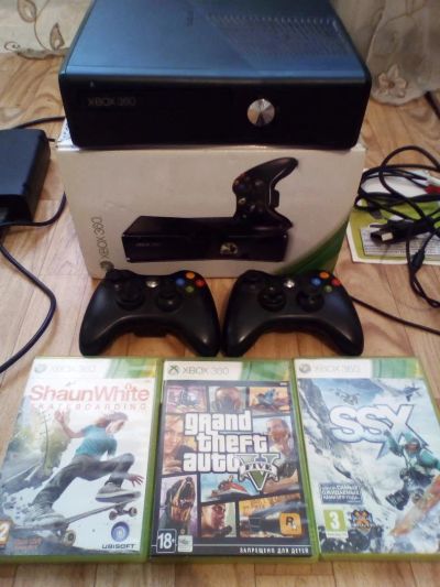 Лот: 11036728. Фото: 1. xbox 360. Игровые приставки, консоли