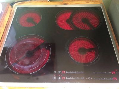 Лот: 9742311. Фото: 1. Варочная поверхность Electrolux. Плиты, духовые шкафы, варочные поверхности