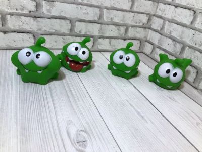Лот: 9788635. Фото: 1. ам ням новая игрушка пищалка. Другое (игрушки)