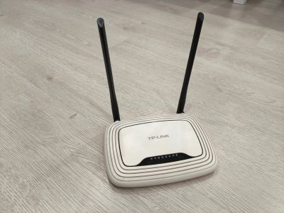 Лот: 25081454. Фото: 1. WiFi роутер Tplink. Маршрутизаторы (роутеры)