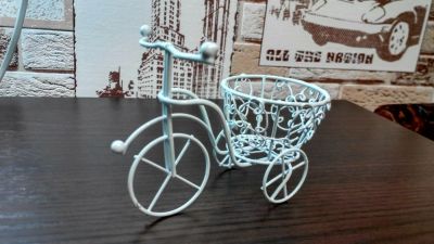 Лот: 7680006. Фото: 1. Велосипед с корзинкой. Сувенирные мелочи