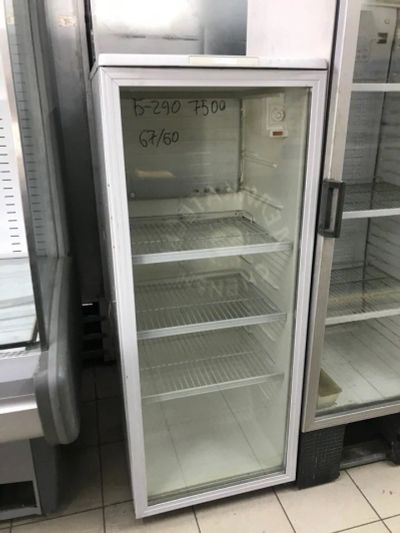Лот: 16464909. Фото: 1. Холодильный шкаф Бирюса 290 б... Холодильное