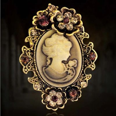 Лот: 7505096. Фото: 1. брошка камея. Броши